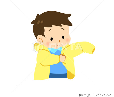 上着を着る男の子 124473992