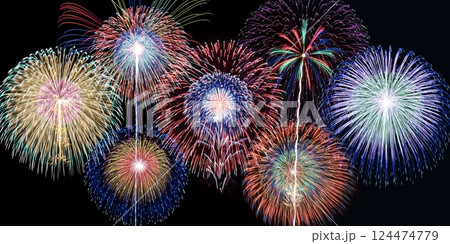 日本の夏祭りの花火大会の背景素材 日本の夏祭りの花火大会の背景素材 124474779