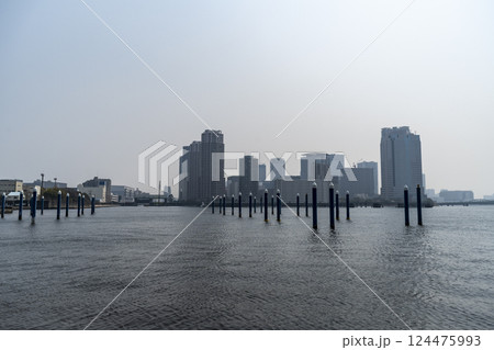隅田川と晴海運河沿いの風景 隅田川と晴海運河沿いの風景 124475993