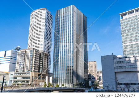 大阪福島区の大阪中之島合同庁舎(大阪高等検察庁、大阪地方検察庁)とザタワーオオサカ(高層マンション) 大阪福島区の大阪中之島合同庁舎(大阪高等検察庁、大阪地方検察庁)とザタワーオオサカ(高層マンション) 124476277