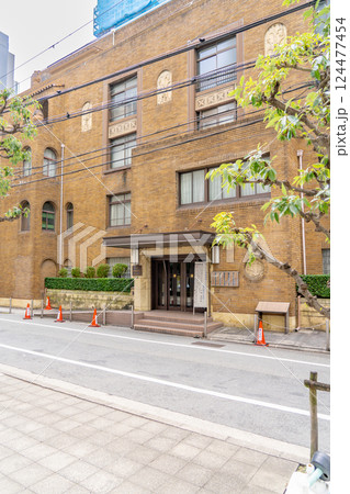 大阪市北区堂島浜　中央電気倶楽部（生きた建築ミュージアム）関西電気俱楽部　イタリア風の昭和レトロビル 124477454