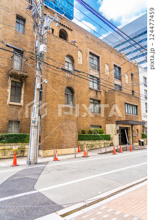 大阪市北区堂島浜　中央電気倶楽部（生きた建築ミュージアム）関西電気俱楽部　イタリア風の昭和レトロビル 124477459