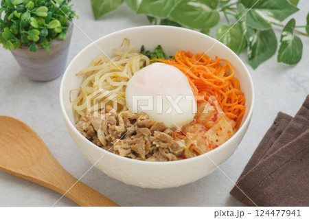 ビビンバ丼　イメージ 124477941