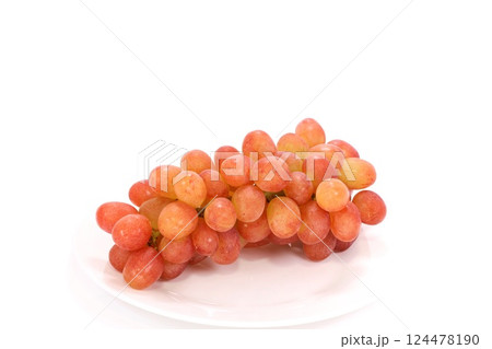 甲斐路ぶどう　葡萄　山梨県産　赤いブドウ　明るい背景 124478190