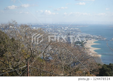 神戸市　 須磨浦公園から明石海峡 124478514