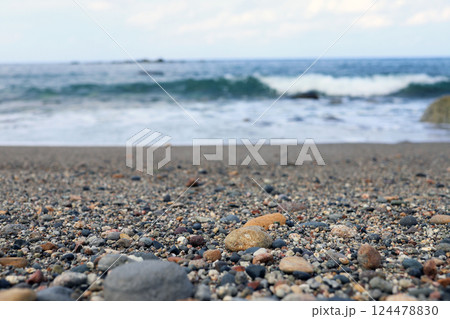 神津島の砂浜 124478830