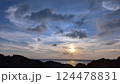 神津島の夕日 A 124478831