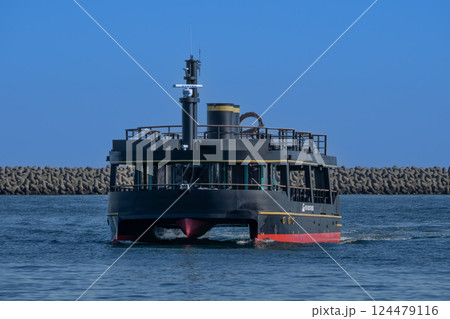 猿島旅客船 NEW KUROFUNE 猿島旅客船 NEW KUROFUNE 124479116