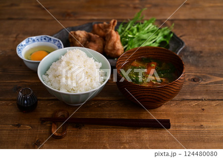 一汁一菜 唐揚げ 一汁一菜 唐揚げ 124480080