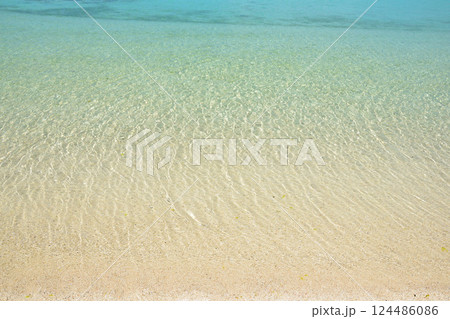 沖縄　竹富島　コンドイ浜 124486086