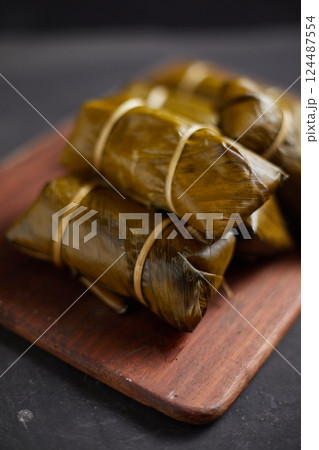 Close up sticky rice with banana, Thai dessert 124487554