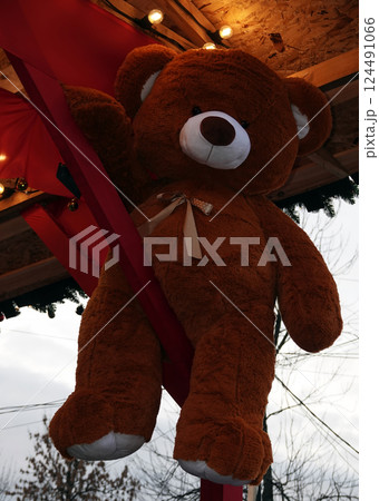 Kyiv, Ukraine January 8, 2022: Sale of teddy bear toys at the fair Kyiv, Ukraine January 8, 2022: Sale of teddy bear toys at the fair 124491066