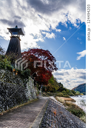 川湊灯台の見える景色 124494203