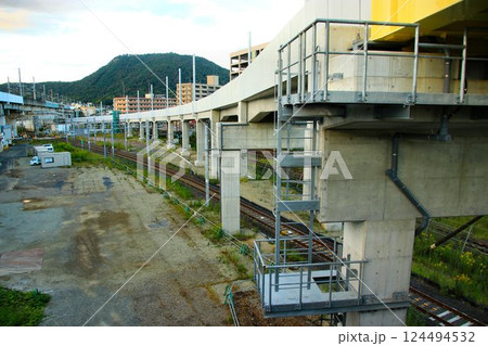 東北新幹線のボトルネック… 福島駅の平面交差を解消する建設中の『新幹線アプローチ線』 東北新幹線のボトルネック… 福島駅の平面交差を解消する建設中の『新幹線アプローチ線』 124494532