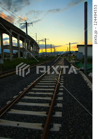 東北新幹線のボトルネック… 福島駅の平面交差を解消する建設中の『新幹線アプローチ線』 124494553