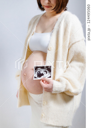 妊婦さん マタニティフォト 妊婦さん マタニティフォト 124495060