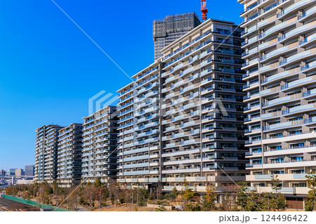 東京　中央区　晴海ふ頭に建ち並ぶ 晴海フラッグ（HARUMI FLAG）　 124496422