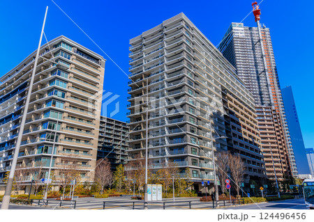 東京　中央区　晴海ふ頭に建ち並ぶ 晴海フラッグ（HARUMI FLAG）　 124496456