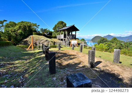 伊豆「長浜城」　曲輪群と眺望 124498273