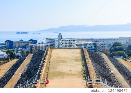 春の五色塚古墳　兵庫県神戸市 124498475