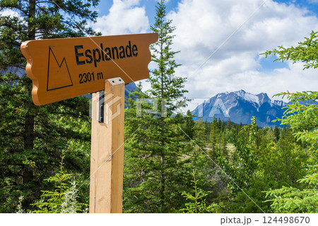 Esplanade Mountain Signpost in Jasper National Park. Canadian Rockies summer landscape. Alberta, Canada Esplanade Mountain Signpost in Jasper National Park. Canadian Rockies summer landscape. Alberta, Canada 124498670