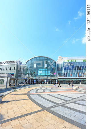 香川県高松市、JR高松駅の風景 124499156