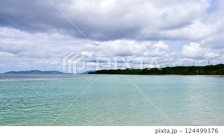 沖縄県竹富島のコンドイビーチ 沖縄県竹富島のコンドイビーチ 124499376