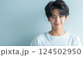 イケメン・かっこいい男性 124502950
