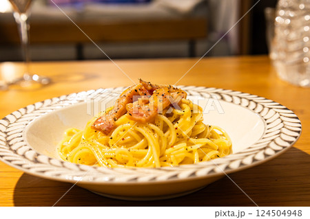 カルボナーラ 124504948