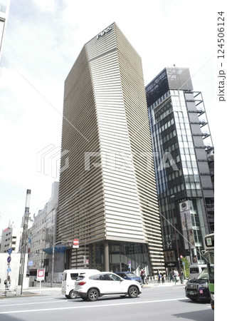 銀座4丁目風景　PIAS銀座ビル 124506124
