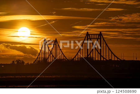 Krefeld Uerdingen Bridge, North Rhine Westphalia, Germany 124508690