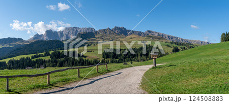 South Titol, Dolomite Alps, Italy, Europe South Titol, Dolomite Alps, Italy, Europe 124508883