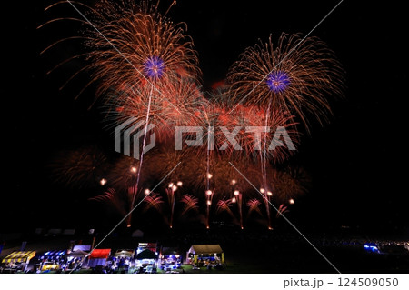 秋田県　大曲花火大会 124509050
