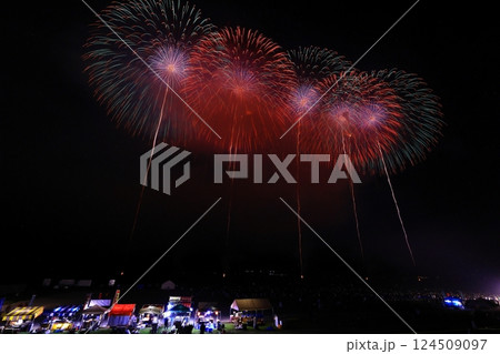 秋田県　大曲花火大会 124509097