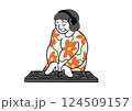 DJをするシニア女性 124509157