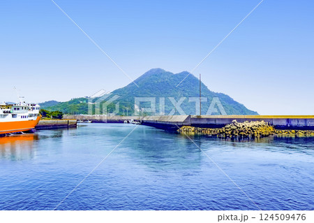 姫島フェリーと矢筈岳 124509476