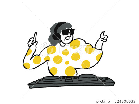 DJするシニア女性2 DJするシニア女性2 124509635