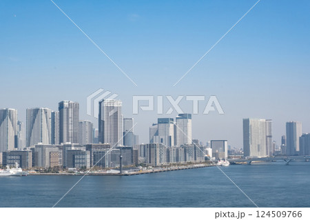 レインボーブリッジから見る晴海方面の風景 レインボーブリッジから見る晴海方面の風景 124509766