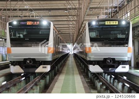 JR東日本E233系0番台(各駅停車・水道橋・各駅停車) JR東日本E233系0番台(各駅停車・水道橋・各駅停車) 124510666