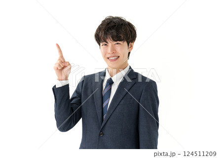 ビジネス　男性　指差し 124511209