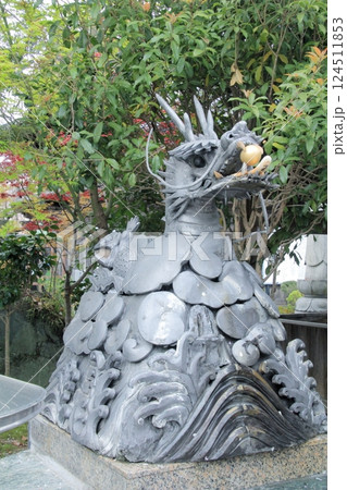 四国霊場第19番札所「立江寺」龍の像 四国霊場第19番札所「立江寺」龍の像 124511853