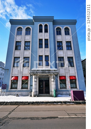 小樽市指定歴史的建造物　協和浜ビル（ 旧通信電設浜ビル） 124512311