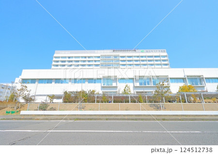 香川県高松市、香川県立中央病院の風景 香川県高松市、香川県立中央病院の風景 124512738