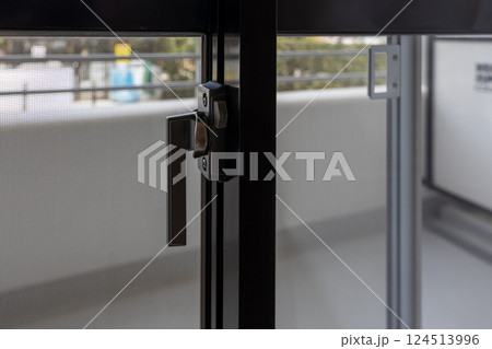 サッシ窓の錠（クレセント） 124513996