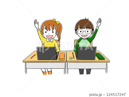 パソコンで勉強する子ども 124517247