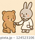 聴診器で診察されるクマさん 124523106