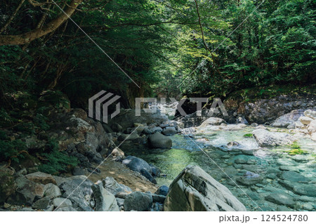 ＜長野＞阿寺渓谷の美しい絶景 124524780
