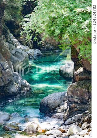 ＜長野＞阿寺渓谷の美しい絶景 124524782