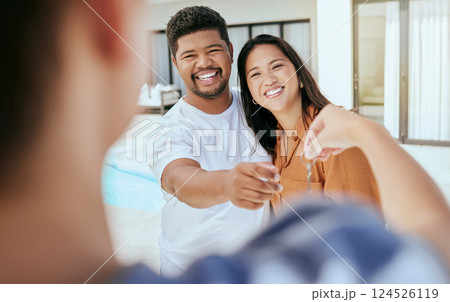Couple, realtor or house key to real estate sale, mortgage investment success or property purchase with finance loan. Smile, happy or homeowner man and woman with broker in future house security deal Couple, realtor or house key to real estate sale, mortgage investment success or property purchase with finance loan. Smile, happy or homeowner man and woman with broker in future house security deal 124526119