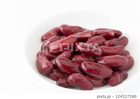 お皿に入ったレッドキドニービーンズ（水煮） 124527380
